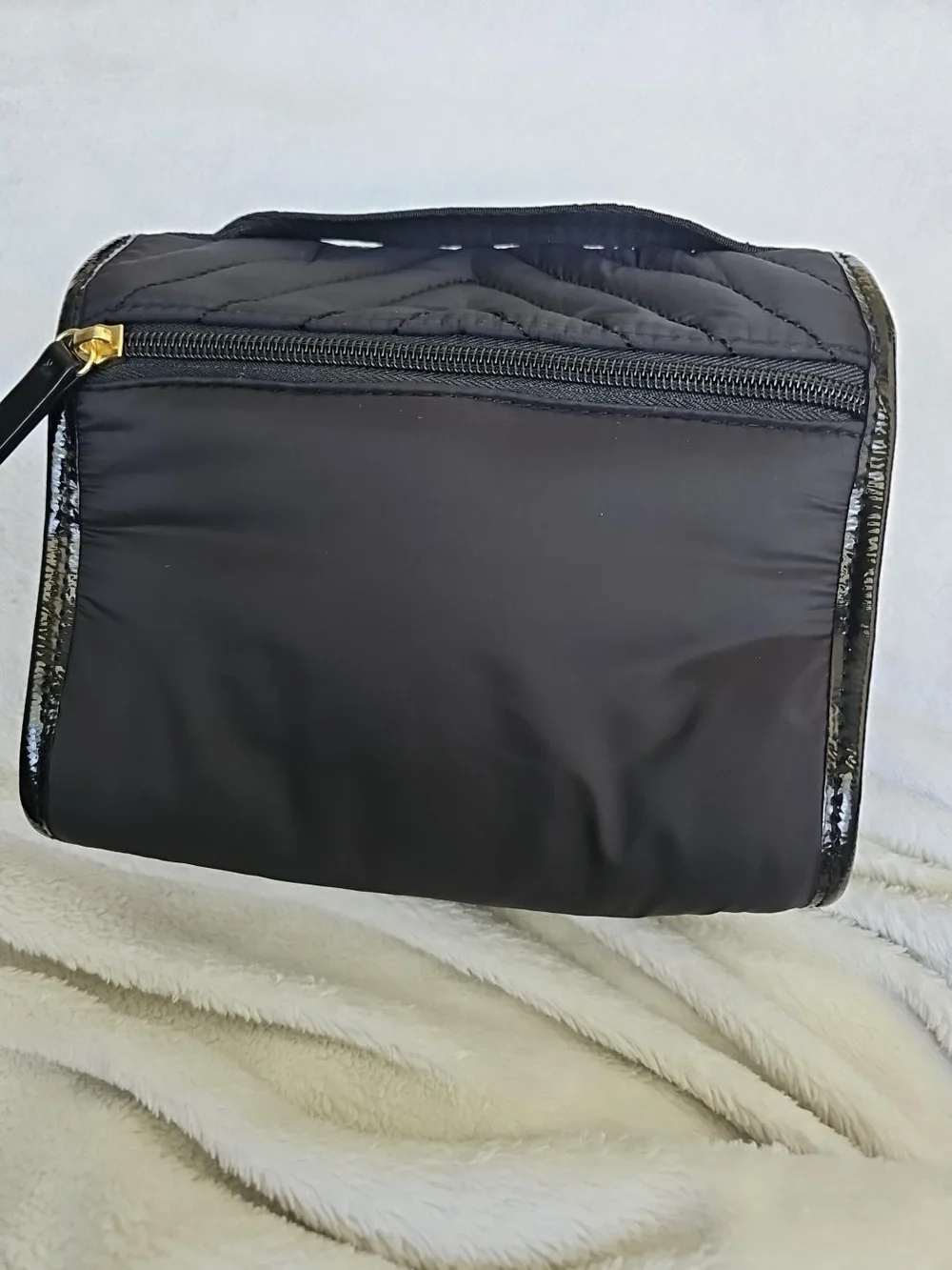 Victoria’s Secret Black Quilted Hanging Travel Toiletry Bag Organizer